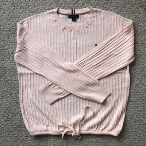 TOMMY HILFIGER CREW NECK SWEATER.